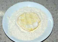 «Простые сырники» - приготовления блюда - шаг 4