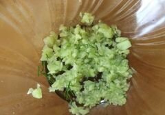 «Салат с огуречным соусом» - приготовления блюда - шаг 5