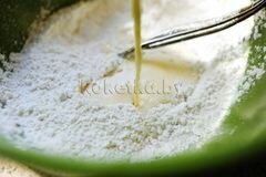 «Пышные оладьи на молоке» - приготовления блюда - шаг 4