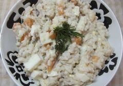 «Рыбный салат с рисом» - приготовления блюда - шаг 8
