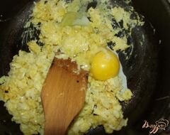 «Рисовый омлет с зеленым горошком» - приготовления блюда - шаг 6