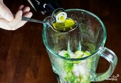 «Зеленый салат с помидорами и авокадо» - приготовления блюда - шаг 2