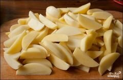 «Картофель дольками в духовке» - приготовления блюда - шаг 1