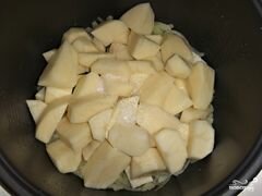 «Картофель в сливках в мультиварке» - приготовления блюда - шаг 6