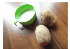 «Картошка фри в домашних условиях с соусом (сливочно-чесночным)» - приготовления блюда - шаг 2