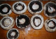 «Запеченные грибочки» - приготовления блюда - шаг 1