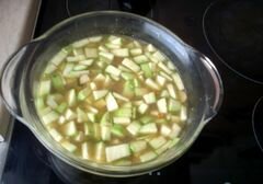 «Легкий суп-пюре из кабачков» - приготовления блюда - шаг 4