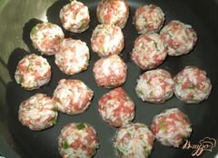 «Ежики со свежей зеленью в томатном соусе» - приготовления блюда - шаг 5