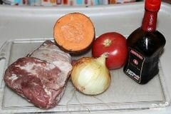 «Свинина с овощами в мультиварке» - приготовления блюда - шаг 1