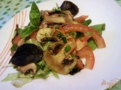 «Овощной салат с грибами» - приготовления блюда - шаг 5