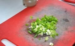 «Семга под сметанно-грибным соусом» - приготовления блюда - шаг 7
