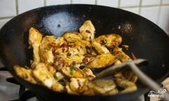 «Курица с овощами в воке» - приготовления блюда - шаг 6