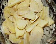 «Картофель маринованный, запеченный с луком» - приготовления блюда - шаг 3