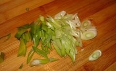 «Легкий салат с курицей без майонеза» - приготовления блюда - шаг 3