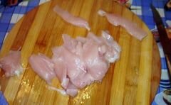 «Легкий салат с курицей без майонеза» - приготовления блюда - шаг 5