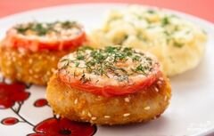 «Котлеты с сыром и помидорами» - приготовления блюда - шаг 10