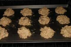 «Овсяное печенье с изюмом» - приготовления блюда - шаг 7