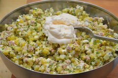 «Оригинальный салат Оливье» - приготовления блюда - шаг 5
