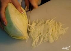 «Салат из капусты и свёклы» - приготовления блюда - шаг 4