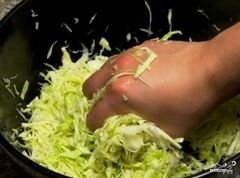 «Салат из капусты и свёклы» - приготовления блюда - шаг 6