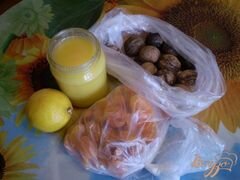 «Курага с медом и орехами» - приготовления блюда - шаг 1