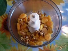 «Курага с медом и орехами» - приготовления блюда - шаг 3
