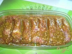 «Свинина запеченная в рукаве с соусом из лука порея и чернослива» - приготовления блюда - шаг 3