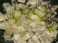 «Капустная солянка с грибами и мясом» - приготовления блюда - шаг 4