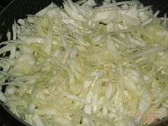 «Капустная солянка с грибами и мясом» - приготовления блюда - шаг 7