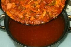 «Солянка с копченостями» - приготовления блюда - шаг 8