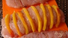 «Куриные шарики с персиками» - приготовления блюда - шаг 2