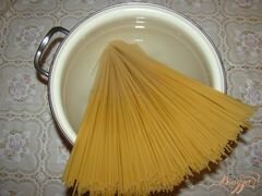 «Спагетти с грибами и помидорами» - приготовления блюда - шаг 1