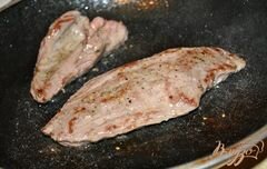 «Запеченная говядина под грибным соусом» - приготовления блюда - шаг 2
