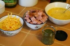 «Пирожки с яйцами и ветчиной» - приготовления блюда - шаг 1