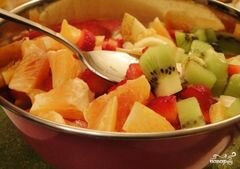 «Сладкий салат из фруктов» - приготовления блюда - шаг 3