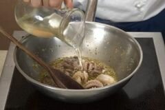«Рыбный суп с оливками» - приготовления блюда - шаг 2