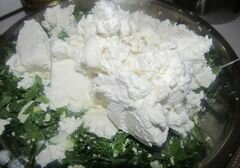 «Спанакопита -традиционный греческий пирог со шпинатом» - приготовления блюда - шаг 2