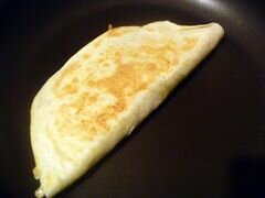 «Кесадилья с сыром и яйцами» - приготовления блюда - шаг 4