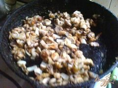 «Картофельные ватрушки с грибами» - приготовления блюда - шаг 7