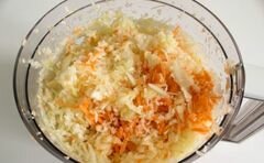 «Свинина тушеная с сельдереем, морковью и капустой» - приготовления блюда - шаг 6