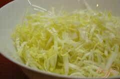 «Салат из пекинской капусты с опятами» - приготовления блюда - шаг 1