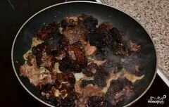 «Жареные сморчки в сметане» - приготовления блюда - шаг 5