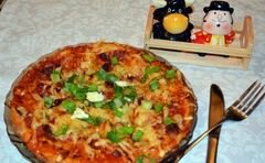 «Пицца на сдобном дрожжевом сладком тесте с ветчиной и колбасой» - приготовления блюда - шаг 7