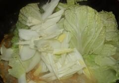 «Тушеная пекинская капуста в сливочном соусе» - приготовления блюда - шаг 2