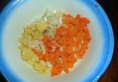 «Салат для кормящей мамы» - приготовления блюда - шаг 5