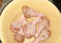 «Куриные ножки в тесте» - приготовления блюда - шаг 2