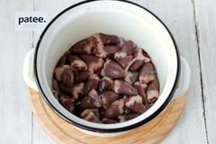 «Куриные сердечки со стручковой фасолью» - приготовления блюда - шаг 3