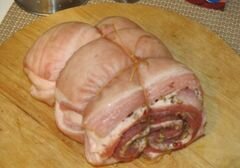 «Свиной рулет, варёный в луковой шелухе» - приготовления блюда - шаг 5
