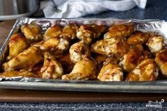 «Куриные крылышки с кунжутом» - приготовления блюда - шаг 3