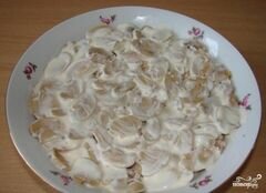 «Салат "Белый лебедь" с грибами» - приготовления блюда - шаг 3